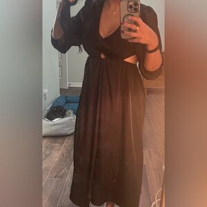 Elegant Black 3/4 Sleeve Dress